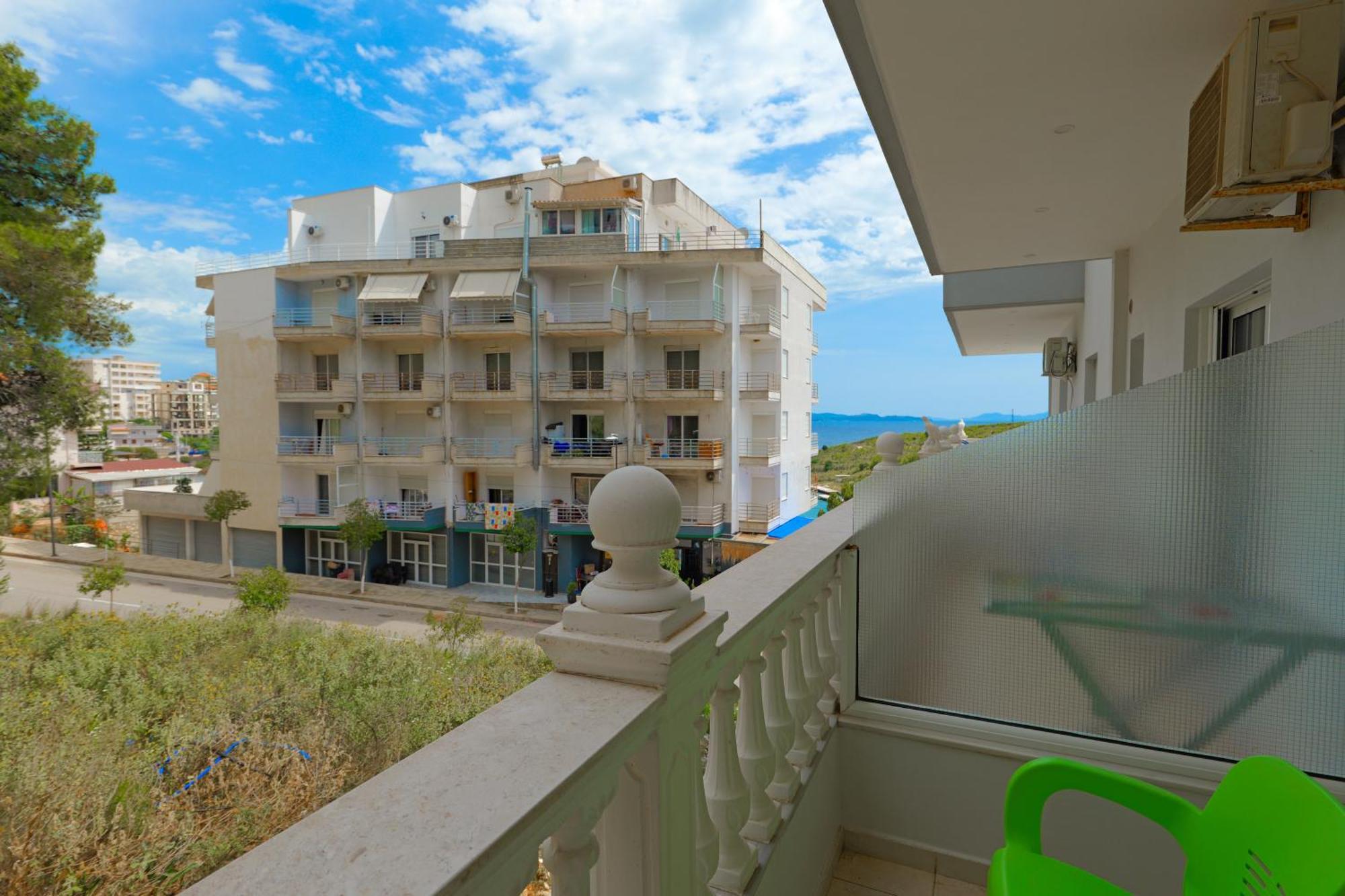 Vila Marina Apartments Саранда Екстер'єр фото