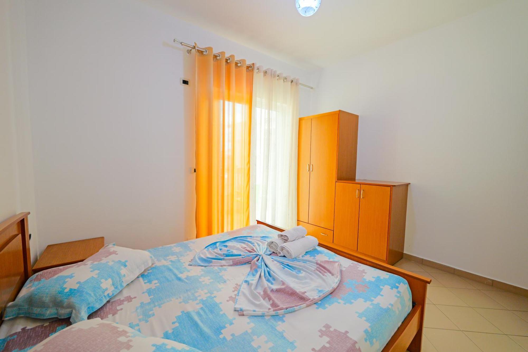 Vila Marina Apartments Саранда Екстер'єр фото