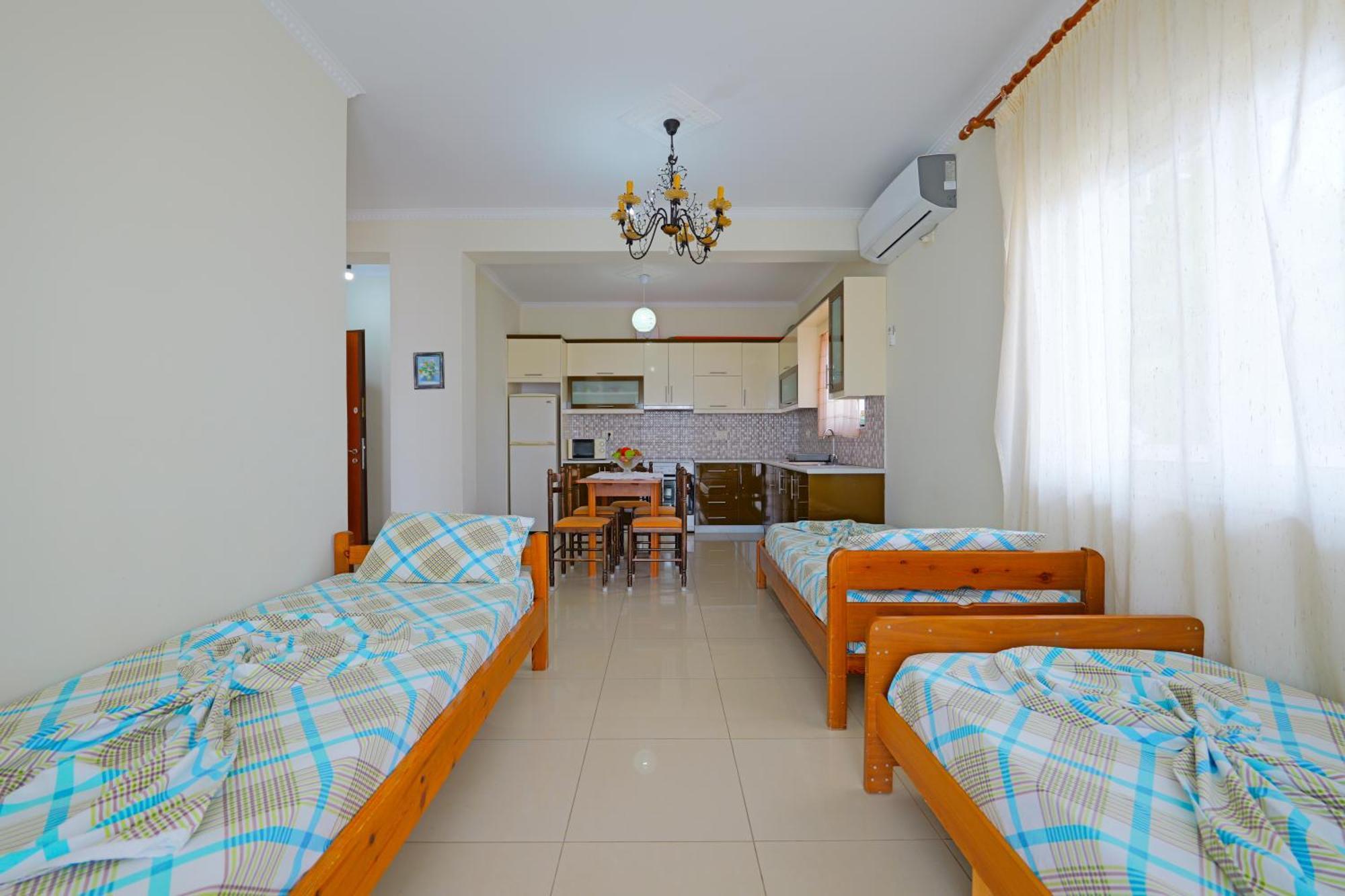 Vila Marina Apartments Саранда Екстер'єр фото